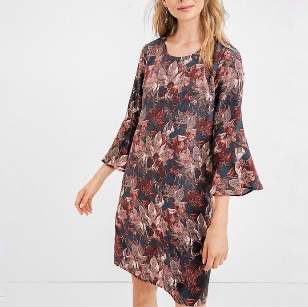 Garnet Hill 100 % Silk Floral Shift Dress Sz 00 Ruffle Bell Slv Cottagecore
